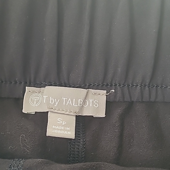 Talbots Black A-Line Skort - Picture 2 of 6